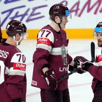 Latvijas hokejisti mačā pret Norvēģiju lūkos turpināt bruģēt ceļu uz ceturtdaļfinālu