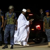 Gambijas eksprezidents aizbraucis kopā ar valsts naudu