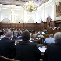 Saeimas komisijās vērtēs deputātu imunitātes ierobežošanu