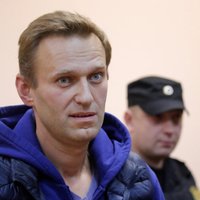 Навальный со второго раза смог улететь из России в Страсбург