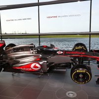 'McLaren' F1 komanda prezentē jauno 'MP4-28' modeli