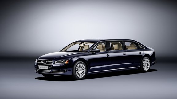 Audi A8L extended