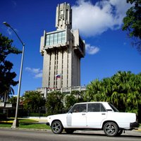 Куба укрепляет связи с Россией, тогда как США от Гаваны отгораживаются