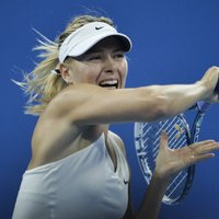 Šarapova izstājas no WTA sezonas noslēguma turnīra
