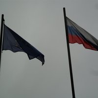 ES pagarina ekonomiskās sankcijas pret Krieviju par sešiem mēnešiem