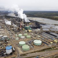 Газета: нефтяной кризис вызвал всплеск числа самоубийств в Канаде