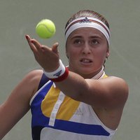 Остапенко вышла в 1/8 финала турнира в Ухане