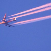 Foto: Pārsteidzošs lidmašīnu šovs Ludzas debesīs