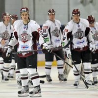 Rīgas 'Dinamo' Prāgas kausa izcīņu turpina pret 'Lev'