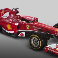 'Ferrari' prezentē jauno 'F138' modeli