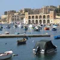 Мальта собирается "сбивать цену" на гражданство ЕС