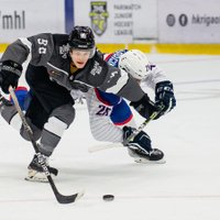 'Rīga' sezonas pirmajā MHL spēlē neizmanto milzu pārsvaru metienos