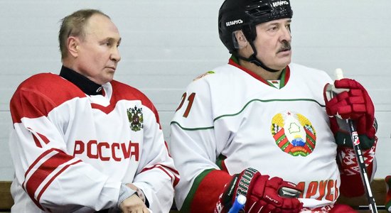 'Visi tāpat zina, ka viņi ir mūsu sportisti' – Putins par 'neitrāliem atlētiem' olimpiskajās spēlēs