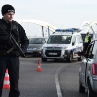 СМИ: перед терактами в Париж направлялся заминированный автомобиль