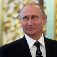 Uz Krievijas darbībām var reaģēt ar informāciju par Putina miljardiem, ierosina stratēģis