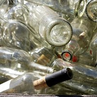Turkmenistānas galvaspilsētā uz mēnesi slēgti alkoholisko dzērienu veikali