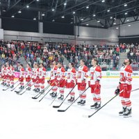Četras Latvijas hokeja izlases pretinieces paziņo oficiālos sastāvus 