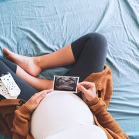 40 nedēļas vientulībā: kā gaidāmais mazulis pavada laiku mammas dzemdē līdz dzimšanai
