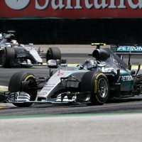 Rosbergs uzvar Brazīlijas 'Grand Prix' un nodrošina vicečempiona titulu