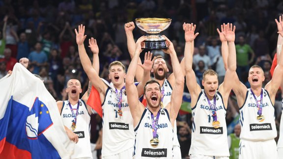 Basketbols, Eurobasket 2017, fināls: Slovēnija - Serbija - 97