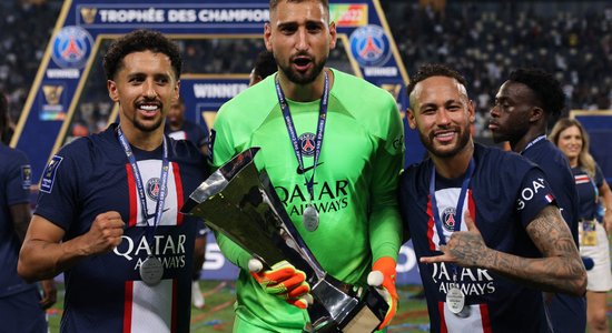 Itālijas futbola izlases pirmais numurs Donnarumma cietsirdīgi aplaupīts Parīzē