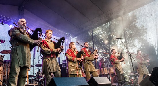 Grupa 'Auļi' publicējusi 12 jaunus videoklipus albumam 'Visapkārt'