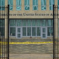 ASV pēc mistiskajiem skaņas uzbrukumiem atsauc no Kubas lielāko daļu vēstniecības darbinieku
