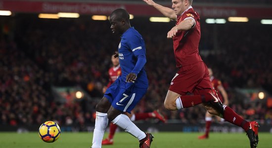 'Liverpool' un 'Chelsea' cīnās neizšķirti Anglijas premjerlīgas mačā