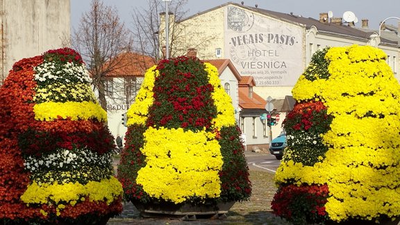 Ventspils puķu dobes rudenī, Ventspils, Ventspils puķu dobes