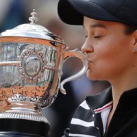 Австралийская теннисистка Барти сенсационно выиграла "Ролан Гаррос"