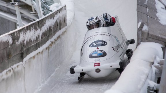 Latvijas bobsleja komanda 2016/2017 - 1