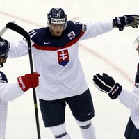 Slovākijas hokejisti no čempionāta atvadās ar uzvaru
