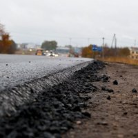 В этом году в Латвии планируют отремонтировать 330 000 кв.м автодорог