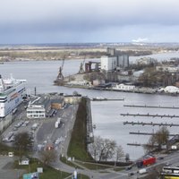 В начале года грузооборот портов Латвии продолжил снижение