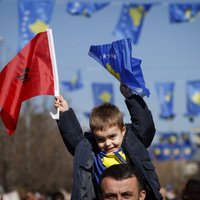 ES komisārs cer sākt sarunas ar Albāniju un Ziemeļmaķedoniju par iestāšanos blokā