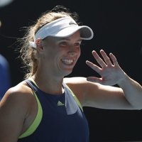 В финалах Australian Open сыграют Федерер — Чилич и Халеп — Возняцки