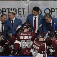 Latvijas hokejisti otrajā spēlē pēc kārtas negūst vārtus un pagarinājumā zaudē Norvēģijai
