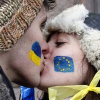 EP: Moldovai, Gruzijai, Ukrainai jāturpina ES reformas, Krievijai jābeidz iejaukties