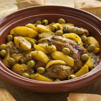 Vistas un kartupeļu tadžina ar olīvām