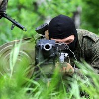 Karavīri atsituši separātistu uzbrukumu tanku bāzei Artemivskā