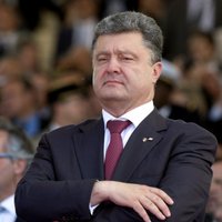 Порошенко предрек вхождение Украины в "круг успешных стран"