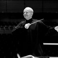 Rudens kamermūzikas festivālu atklās 'Sinfonietta Rīga' un austriešu diriģents Tomass Cētmairs