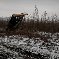 Ukrainas armija Soledarā notur aizsardzības pozīcijas, pauž Kijiva