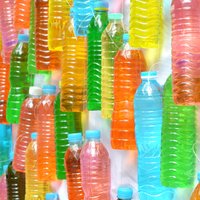 Neparastas idejas, kā izmantot plastmasas pudeles