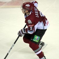 Portāls: izlases rekordists Laviņš beidzis hokejista karjeru un kļuvis par 'Kurbada' galveno treneri