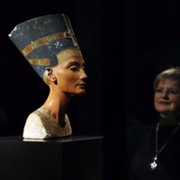 Гипотеза: мать фараона Тутанхамона - Нефертити