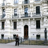 Šadurskis virzīs Pālzovu atkārtotai apstiprināšanai ‘SSE Riga’ rektora amatā