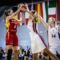 Latvijas U-20 basketbolistes EČ pusfinālā par devīto vietu piekāpjas Vācijas vienaudzēm