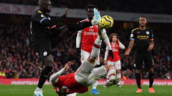 TOPSHOT-FBL-ENG-PR-ARSENAL-MAN CITY