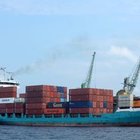 Valdība plāno lemt par aizliegumu Krievijas kuģiem ienākt Latvijas ostās